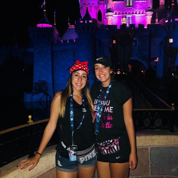 Meet your Posher, Bre and sab - Picture 1 of 1